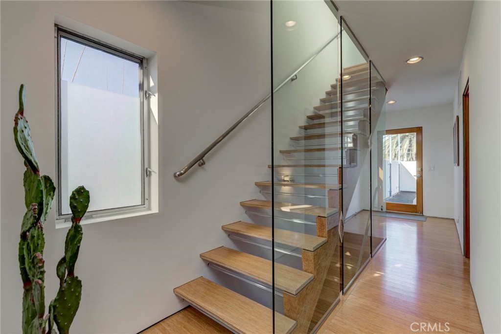 619 San Juan Avenue Unit: B