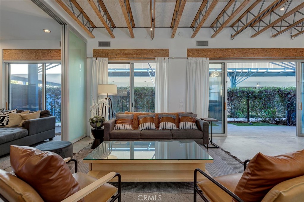 619 San Juan Avenue Unit: B