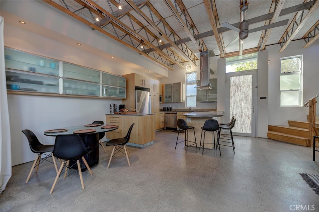 619 San Juan Avenue Unit: B