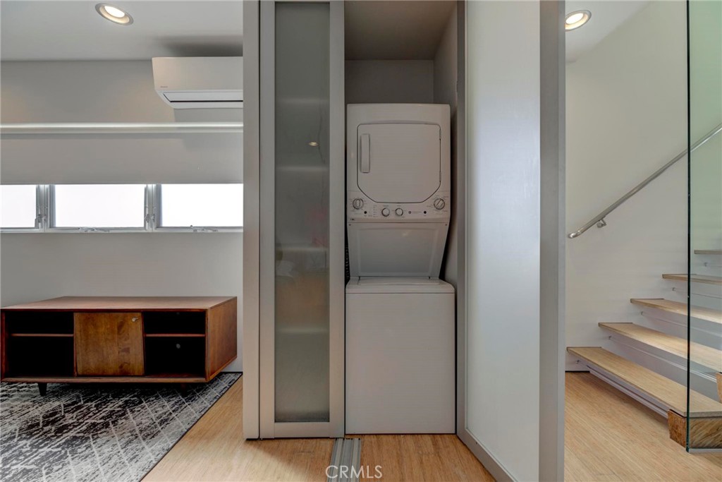 619 San Juan Avenue Unit: B