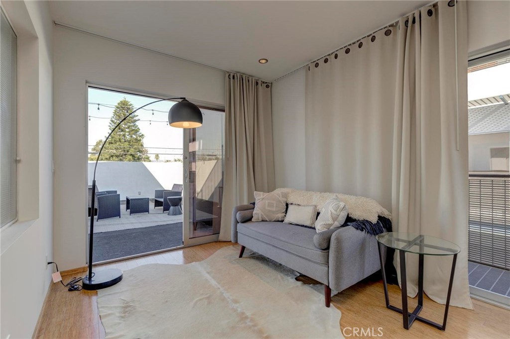 619 San Juan Avenue Unit: B