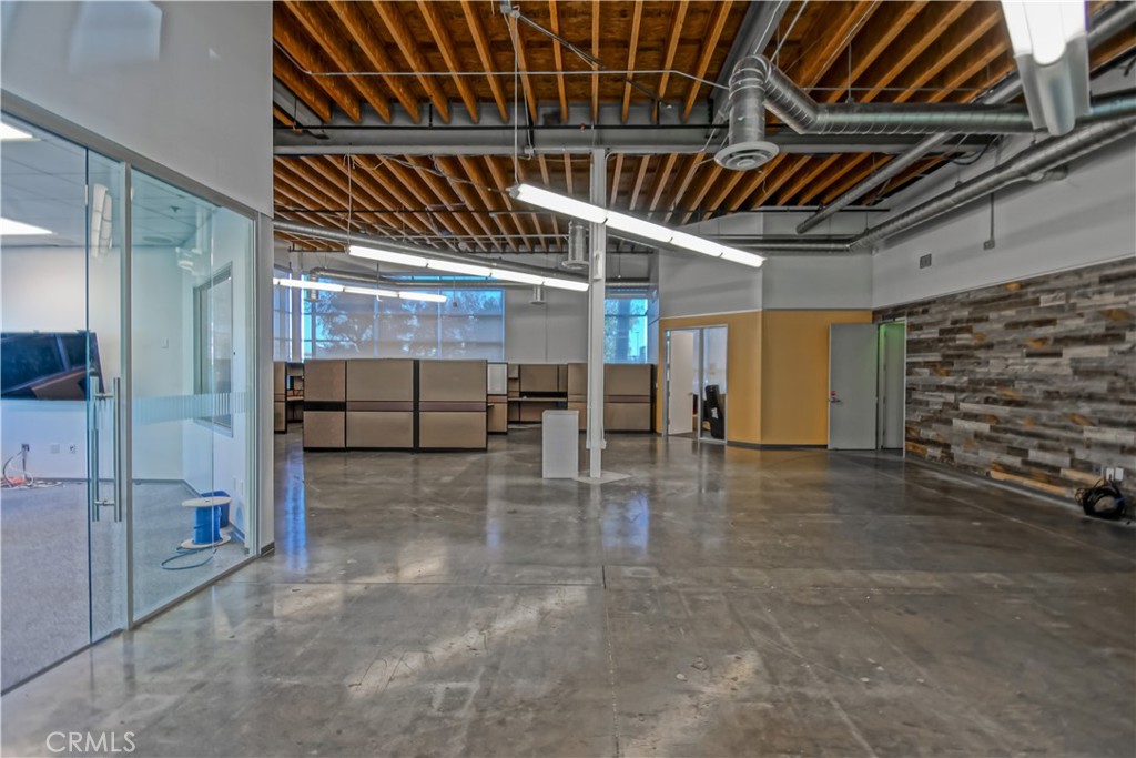 887 N Douglas Street 1