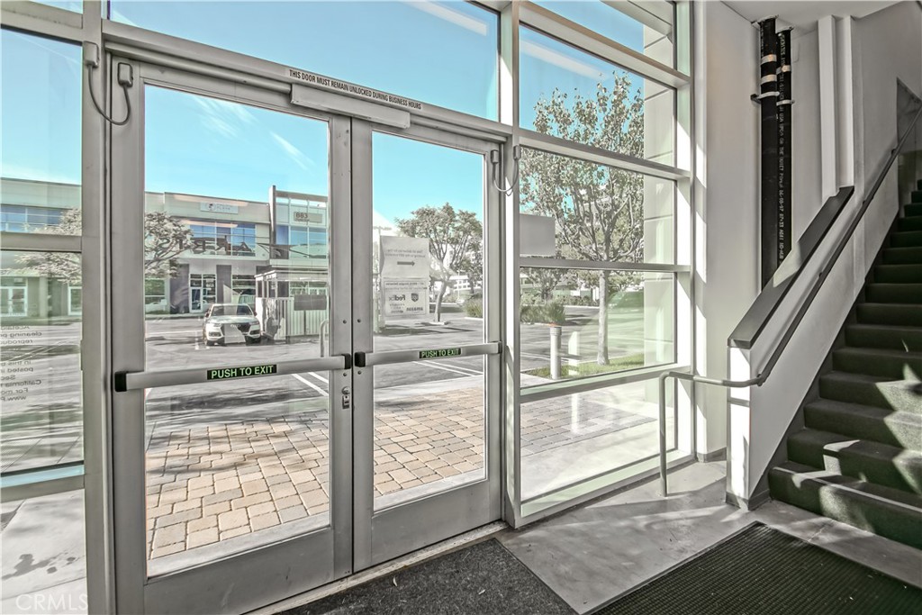 887 N Douglas Street 1