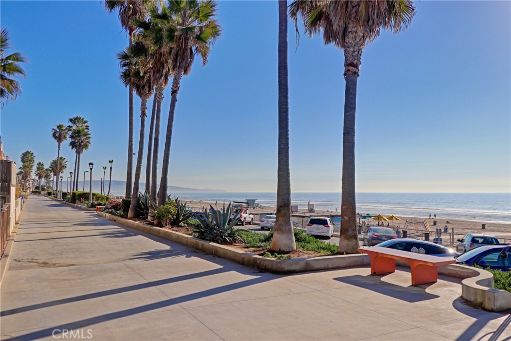 4117 The Strand Drive (Ocean Drive)