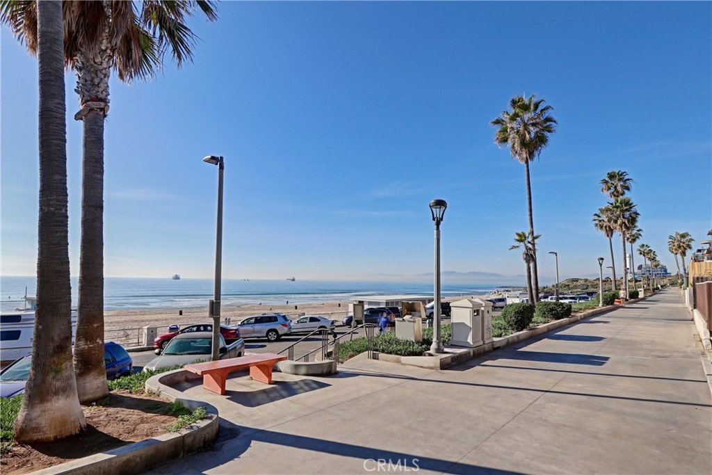 4117 The Strand Drive (Ocean Drive)