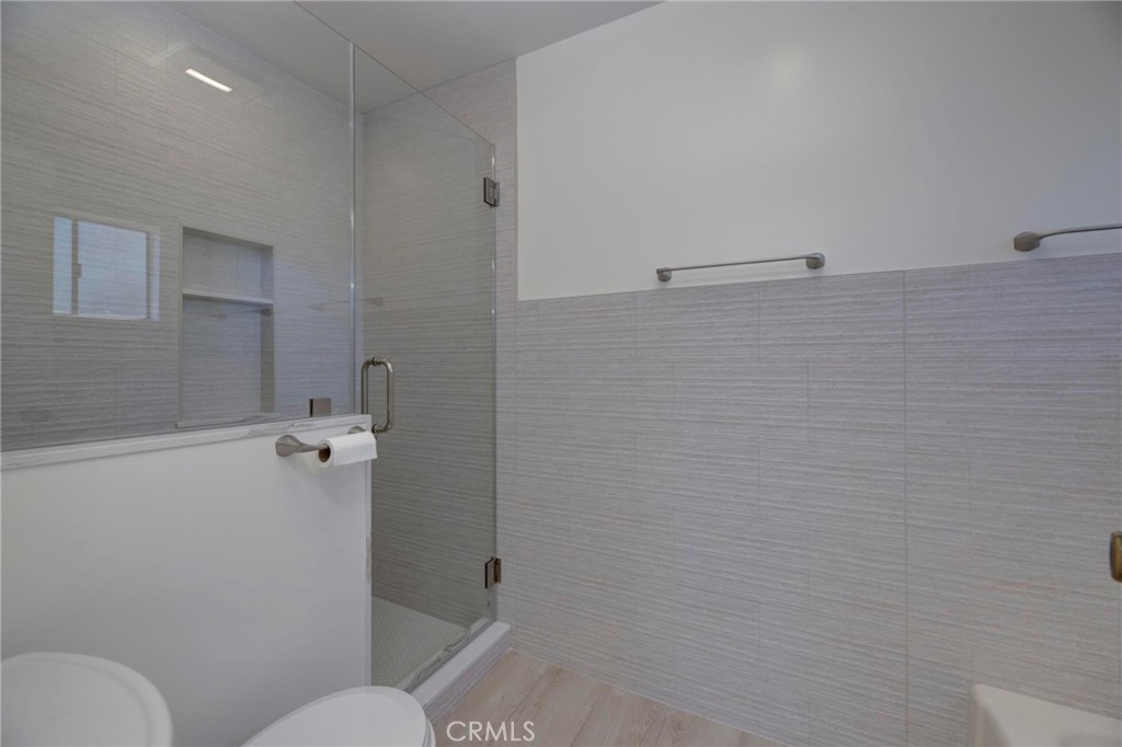 931 Manhattan Avenue