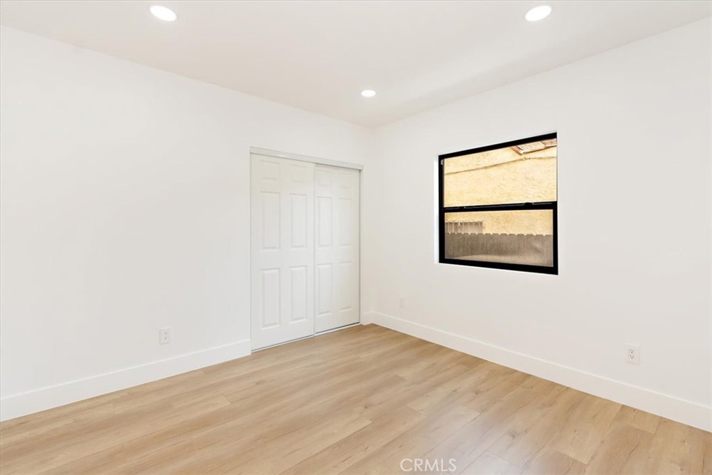 3511 S Norton Avenue