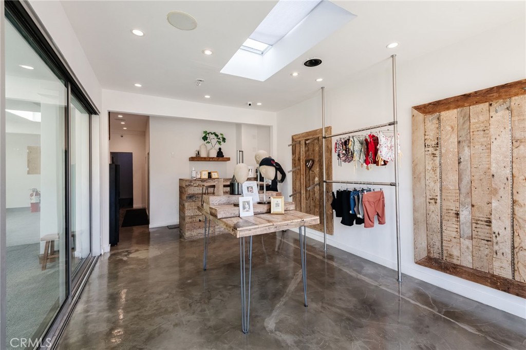3308 Highland Avenue