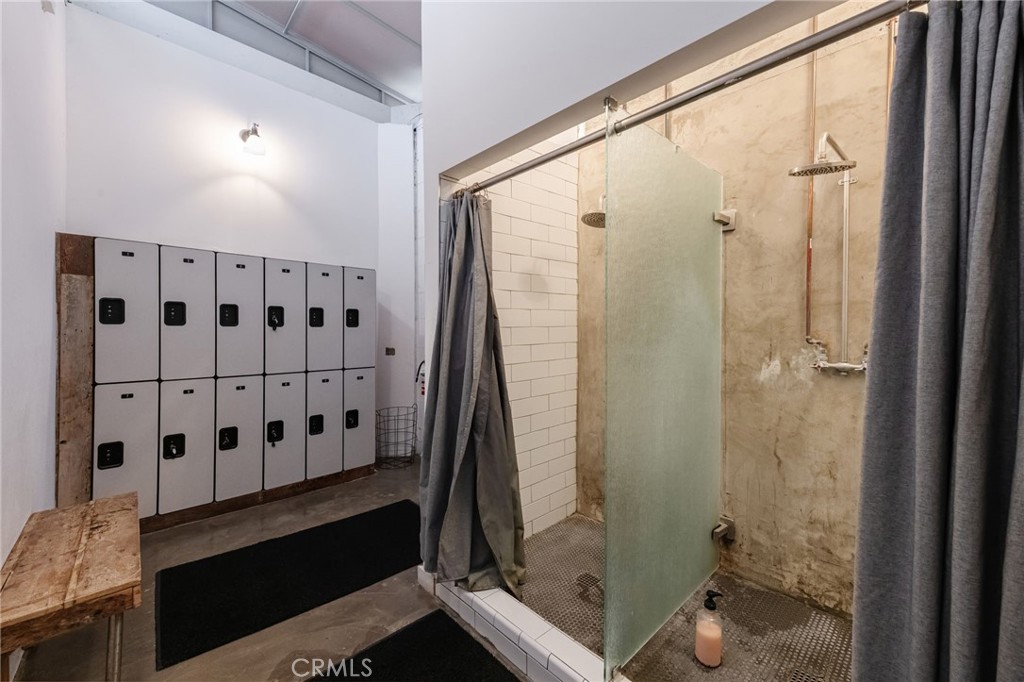 3308 Highland Avenue