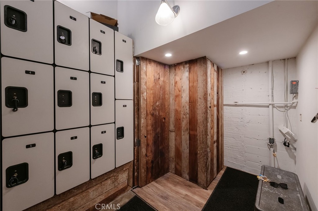 3308 Highland Avenue