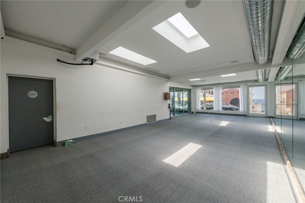 3308 Highland Avenue