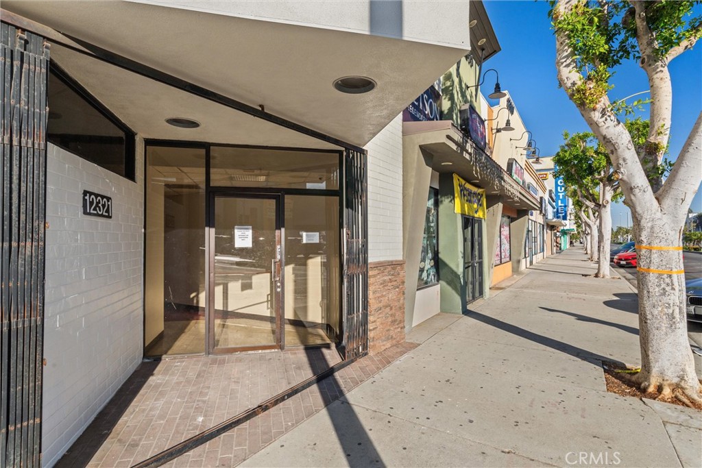 12321 Hawthorne Boulevard