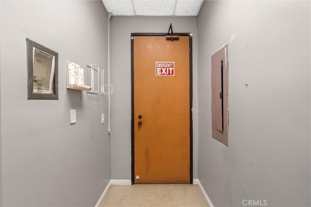 12321 Hawthorne Boulevard