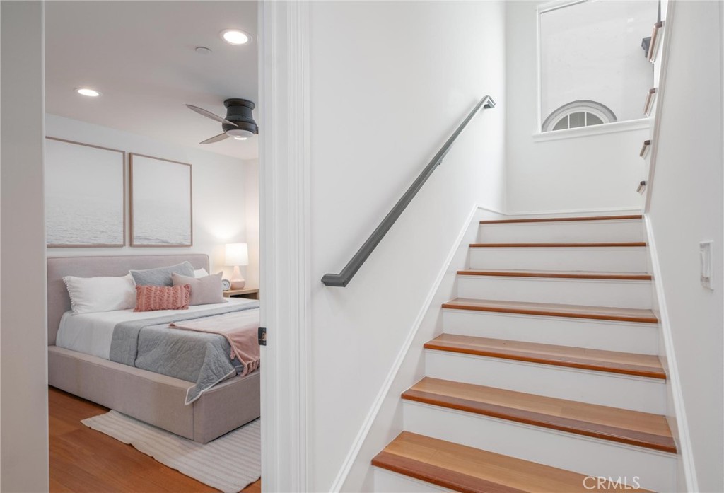 1103 S Catalina Avenue B