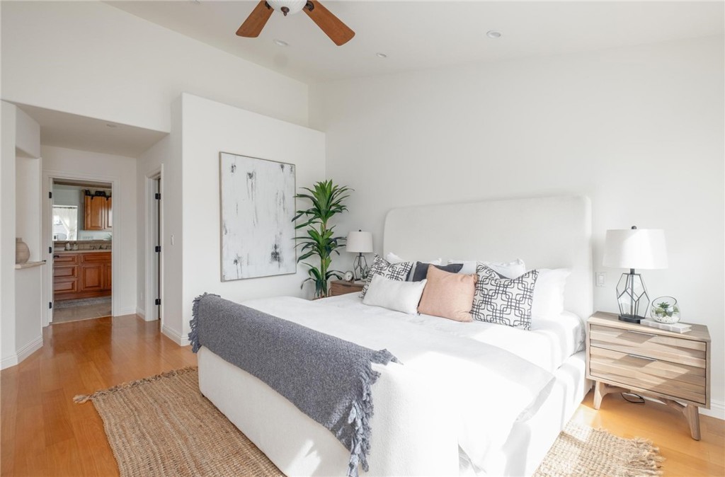 1103 S Catalina Avenue B