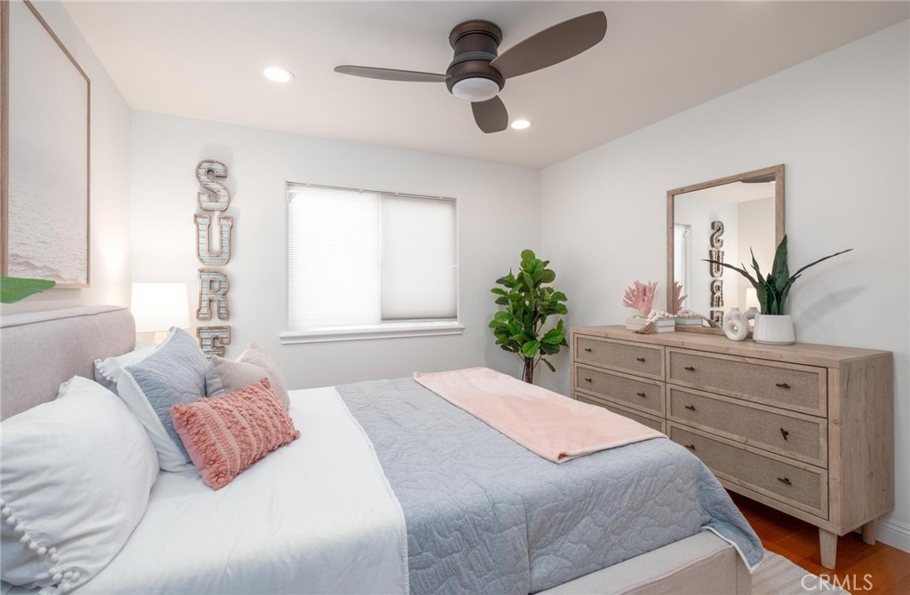 1103 S Catalina Avenue B