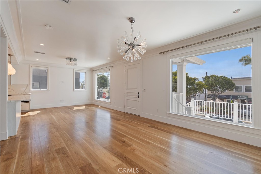 1200 Manhattan Avenue