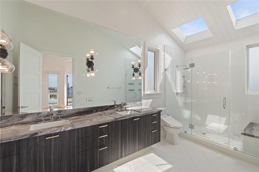 1200 Manhattan Avenue