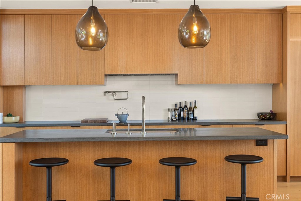 2015 Monterey Boulevard