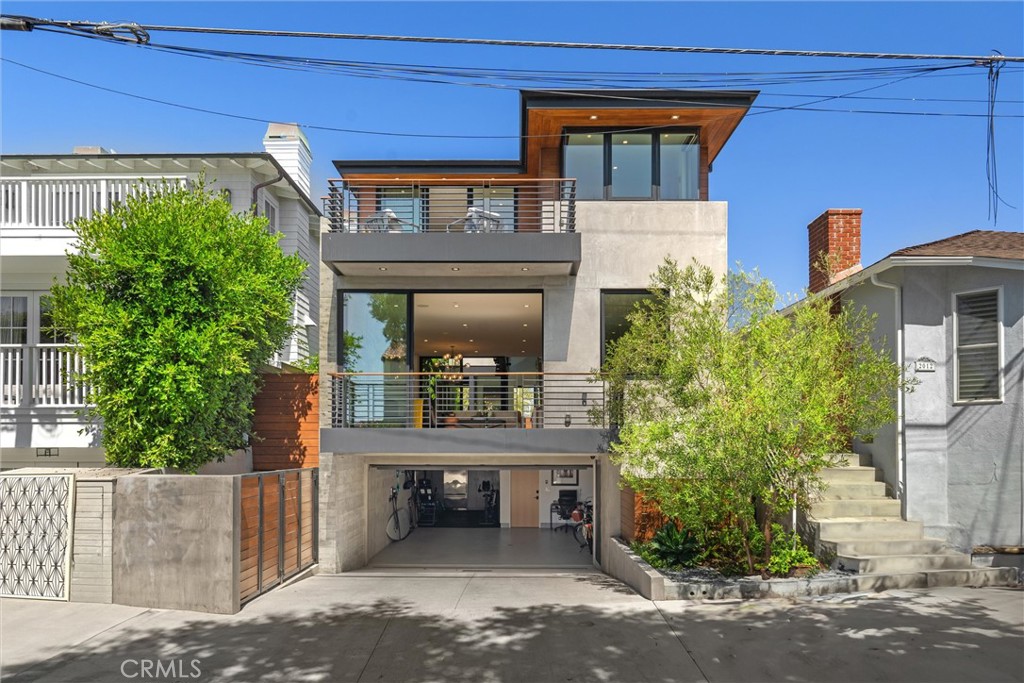 2015 Monterey Boulevard