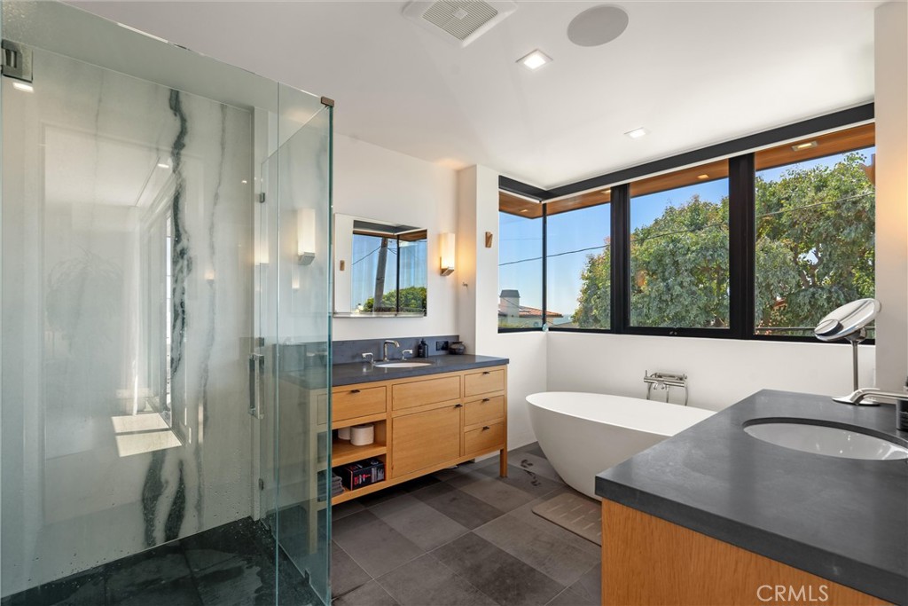 2015 Monterey Boulevard