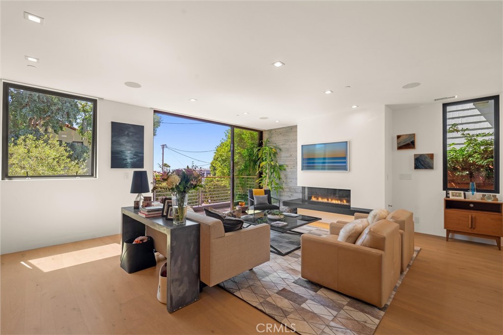 2015 Monterey Boulevard