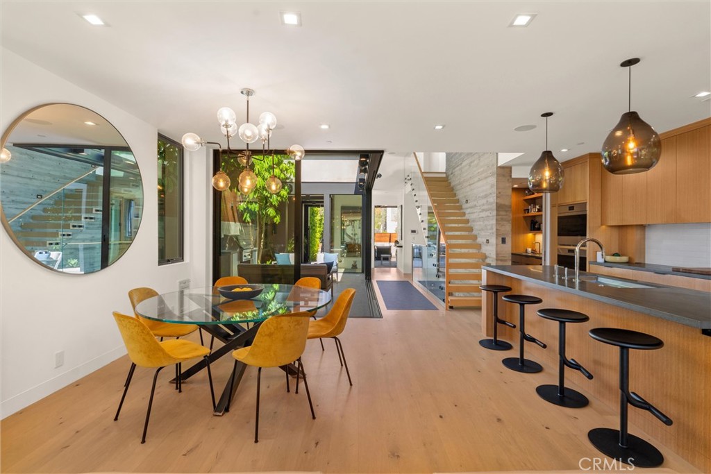 2015 Monterey Boulevard