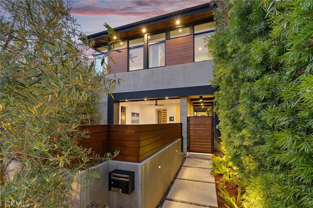 2015 Monterey Boulevard