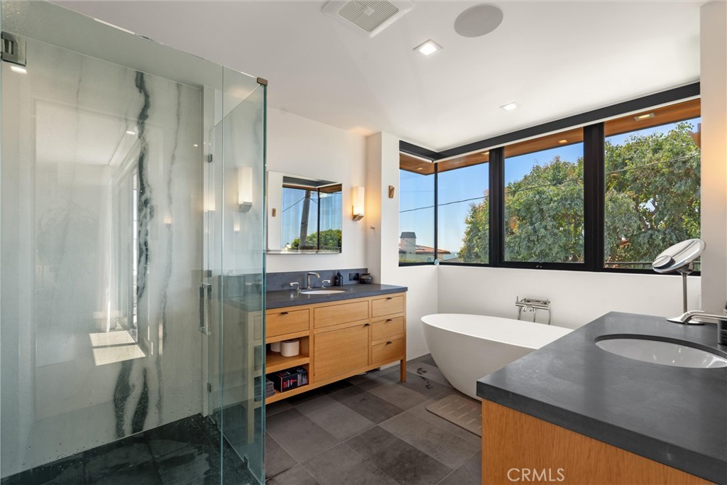 2015 Monterey Boulevard