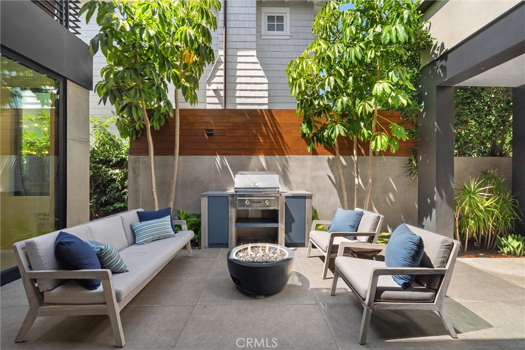 2015 Monterey Boulevard