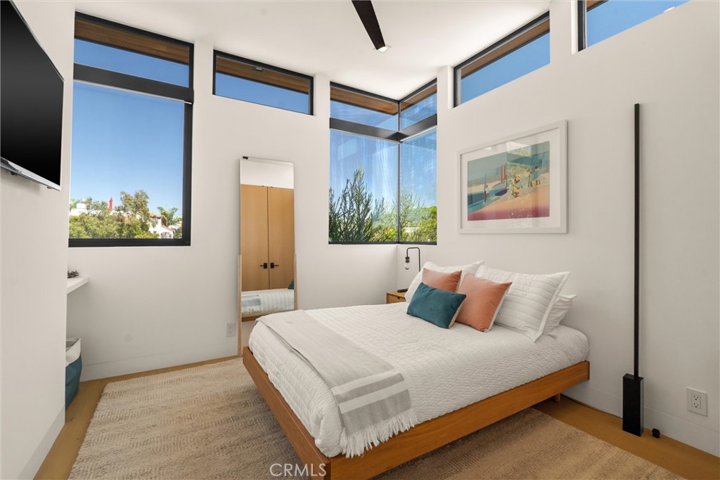 2015 Monterey Boulevard