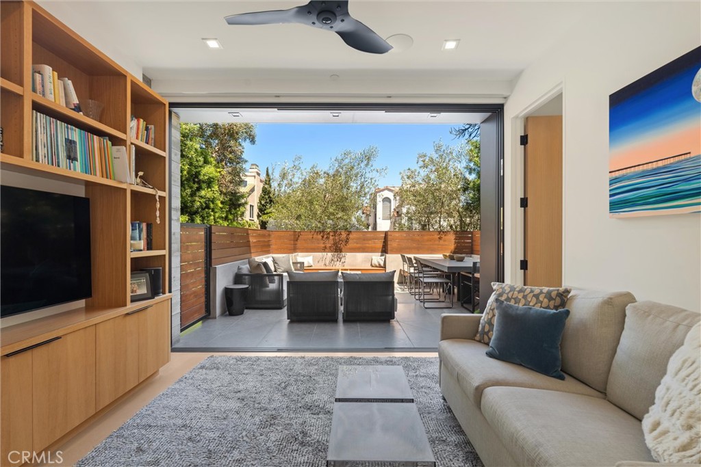 2015 Monterey Boulevard