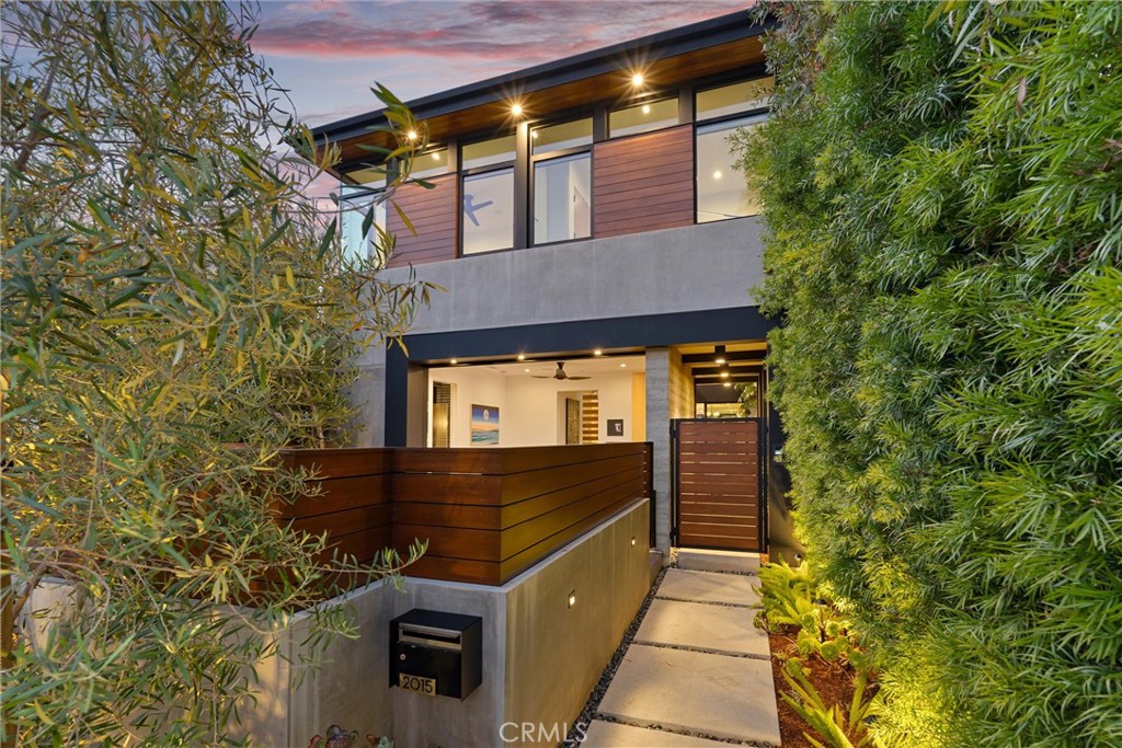 2015 Monterey Boulevard