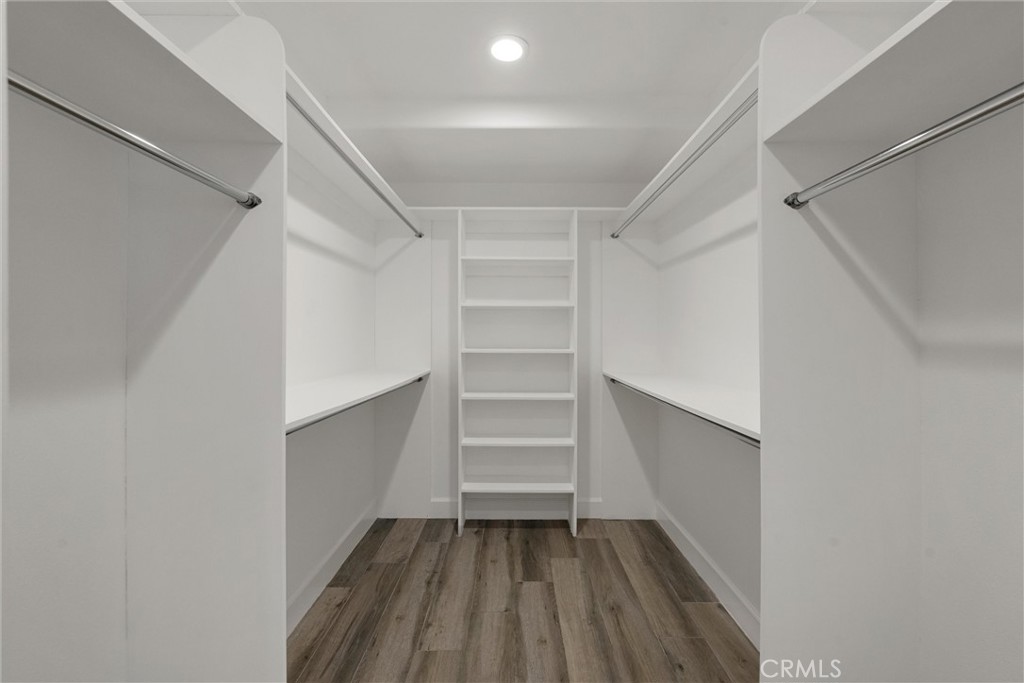 136 Via Los Miradores