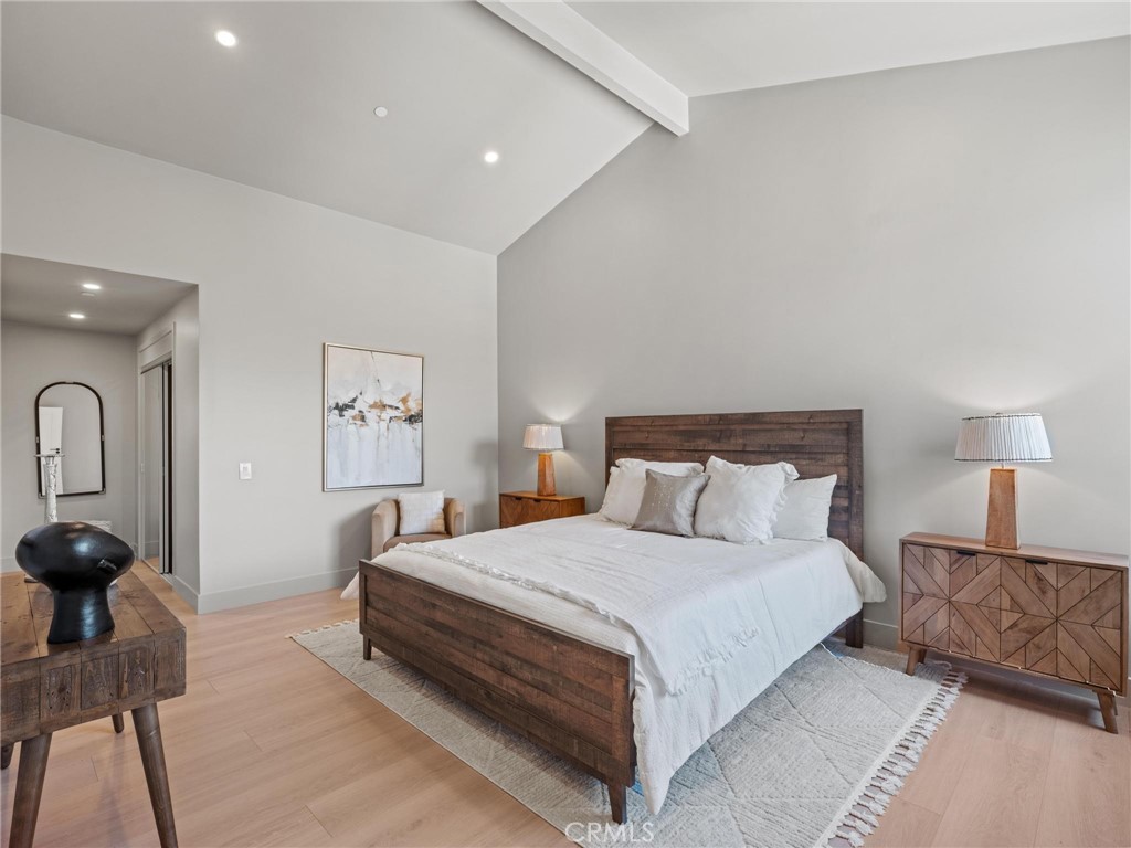 24 White Water Drive