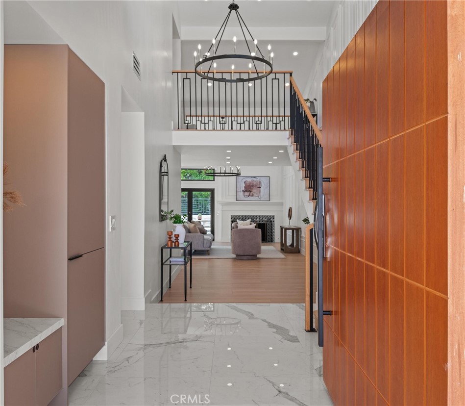 24 White Water Drive