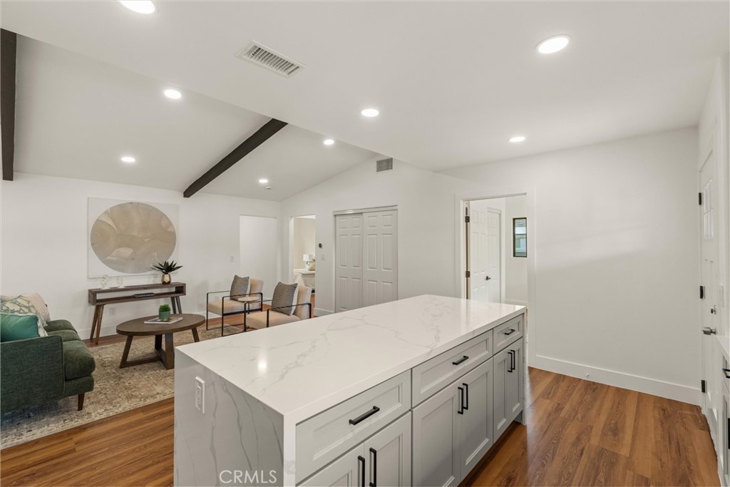 1792 Crestmont Place