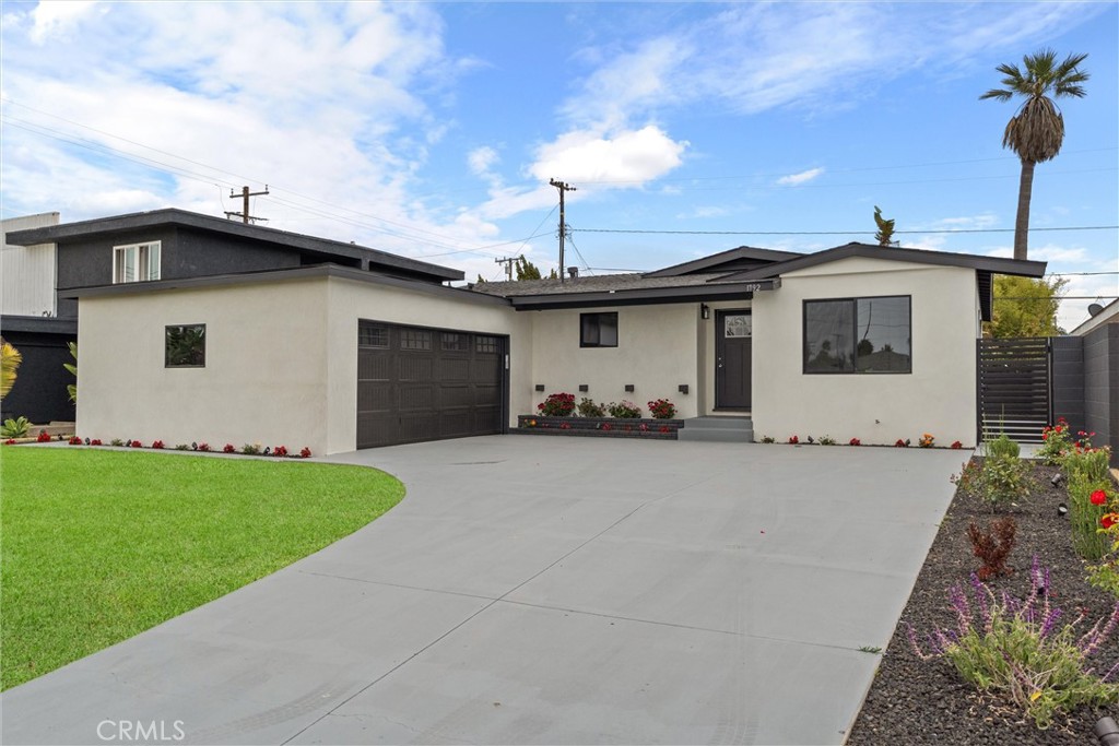 1792 Crestmont Place