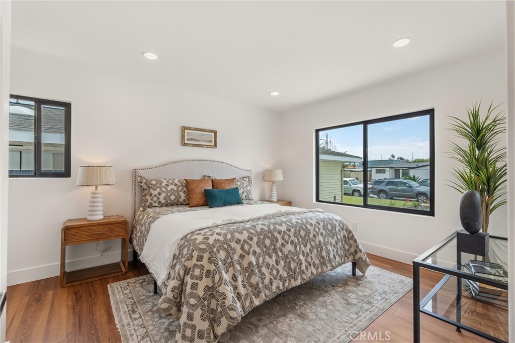 1792 Crestmont Place