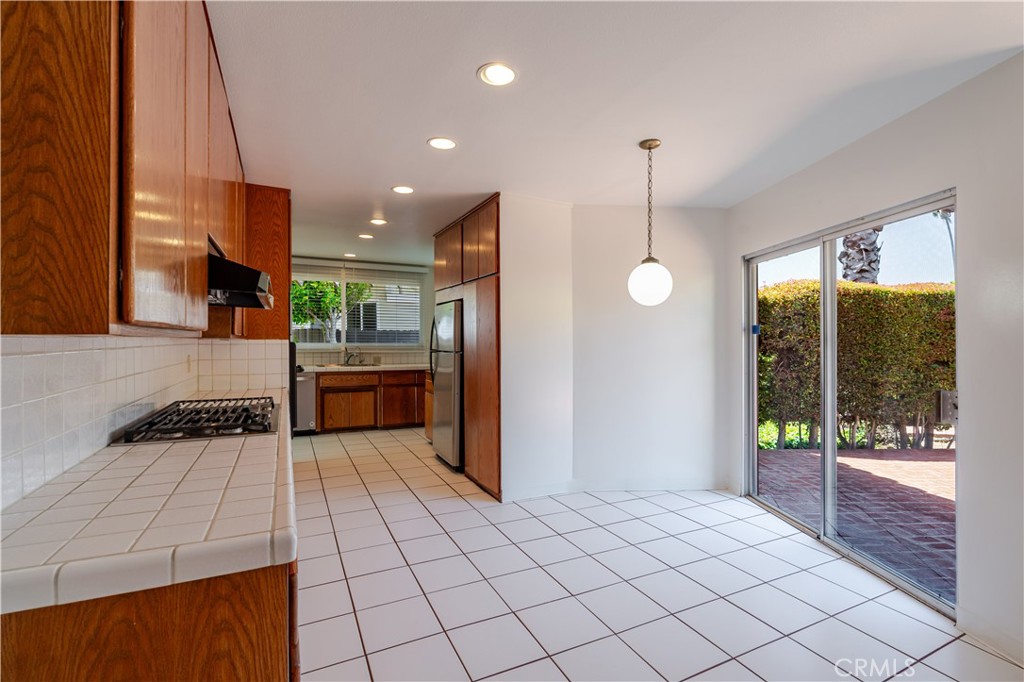 3904 Exultant Drive