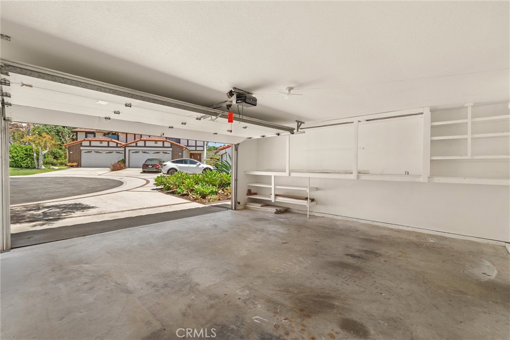 25 Ocean Crest Court