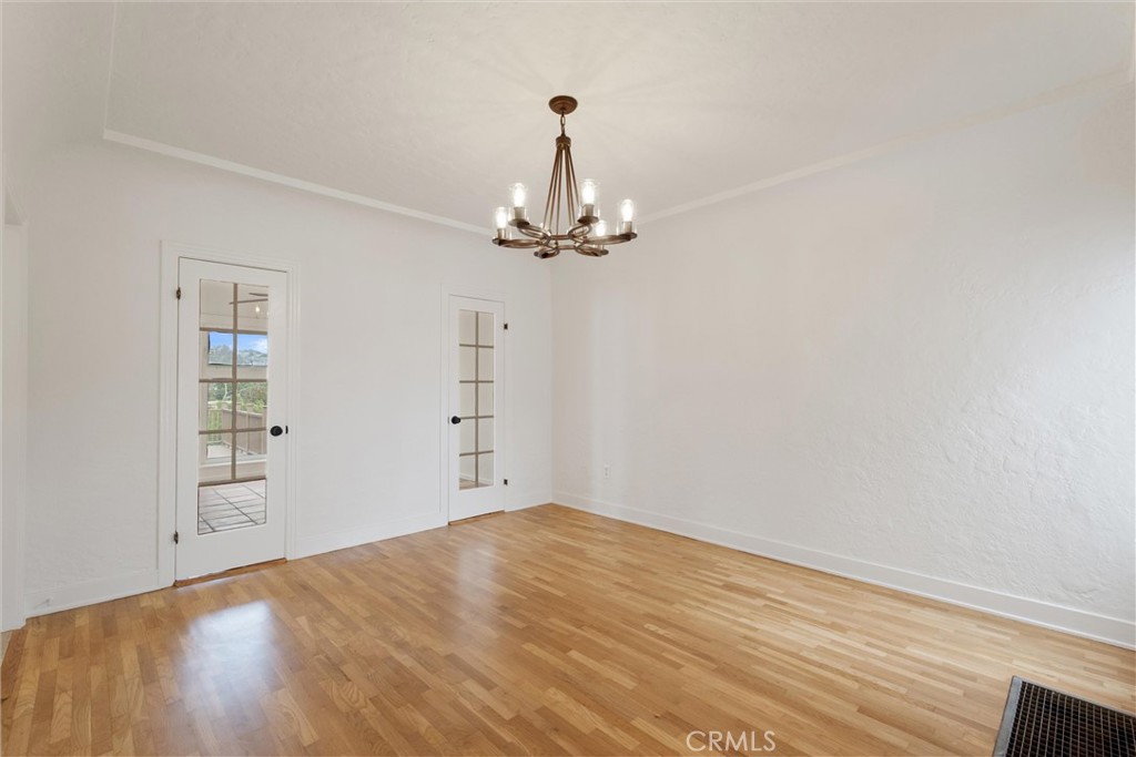 1908 Loma Drive