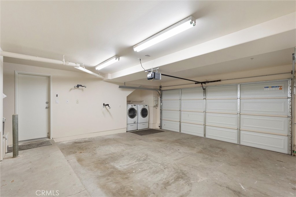 1529 Artesia Boulevard B