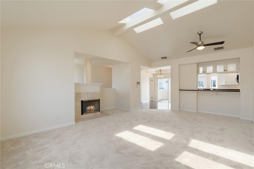 1529 Artesia Boulevard B