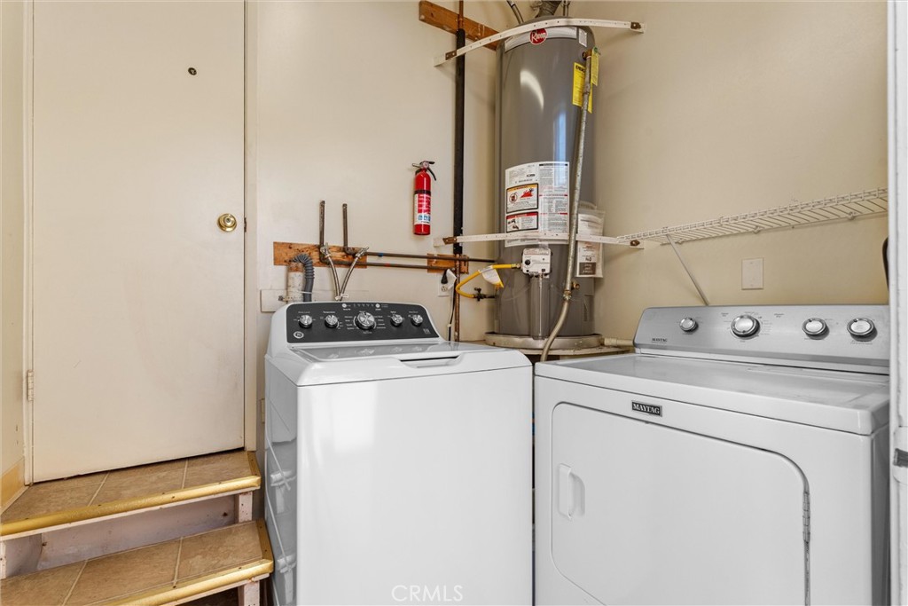 2121 Marshallfield Lane