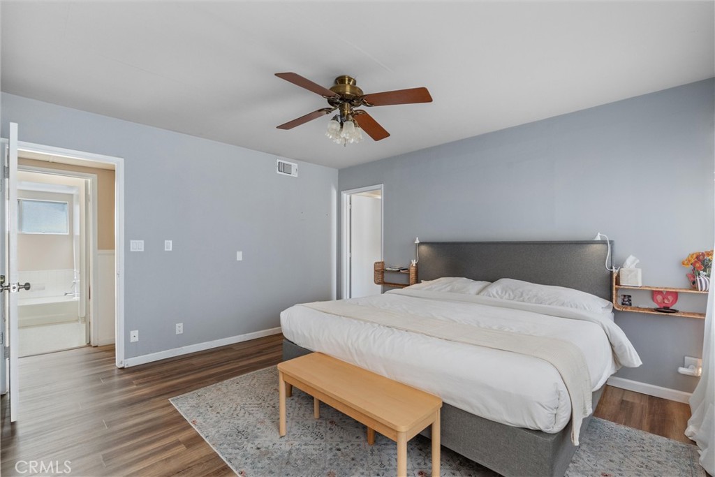 2121 Marshallfield Lane