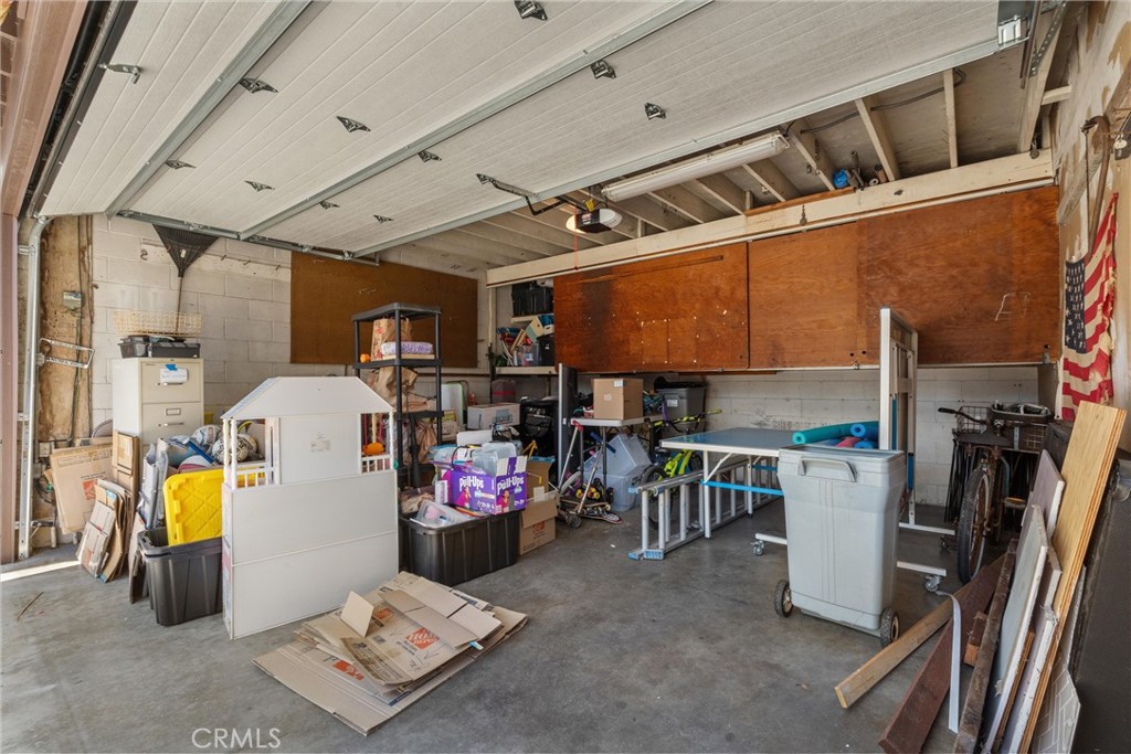 2121 Marshallfield Lane