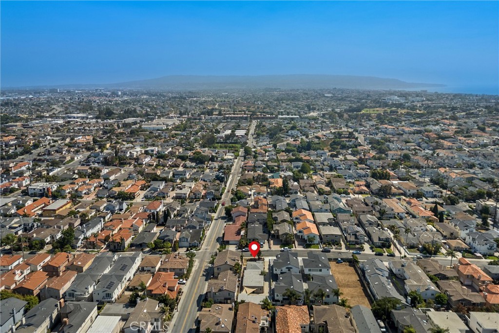 2121 Marshallfield Lane