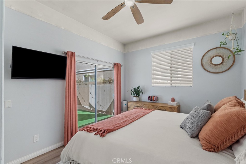 2121 Marshallfield Lane