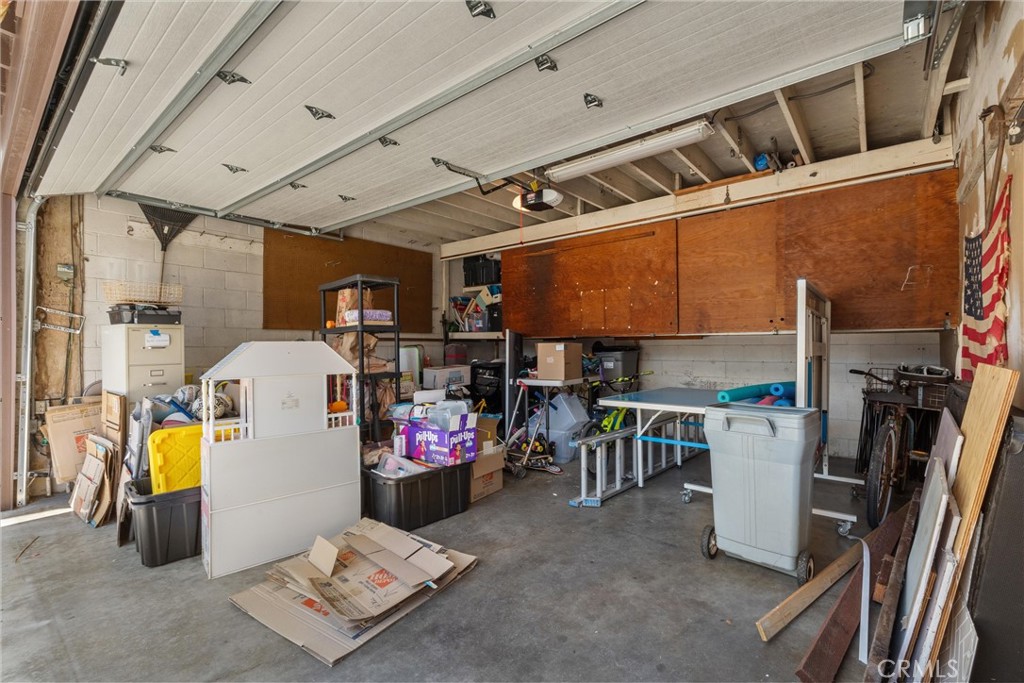 2121 Marshallfield Lane